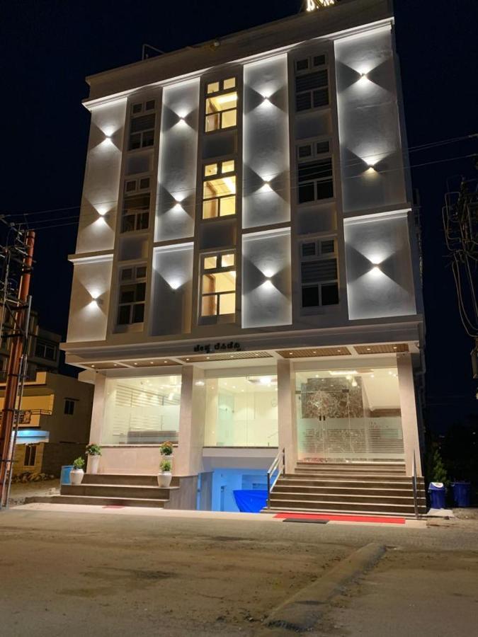 Jesta Residency Hotel Hassan Bagian luar foto